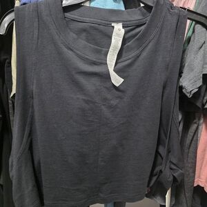 lululemon athletica Black Crop Top